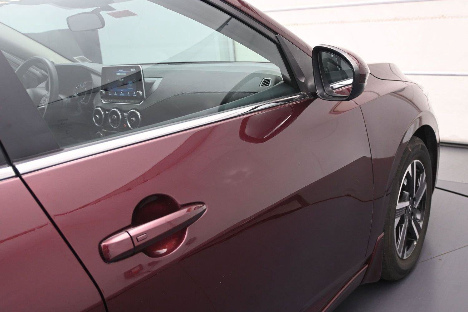 Used 2024 Nissan Sentra SV FWD image 14