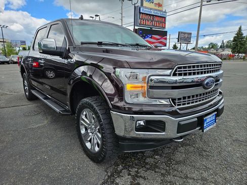 Used 2018 Ford F150 Lariat w/ Equipment Group 502A Luxury AWD/4WD image 6