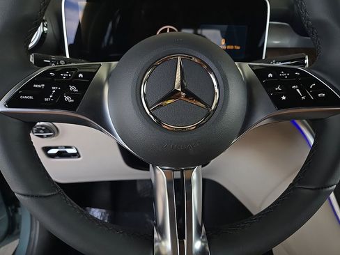 New 2026 Mercedes-Benz GLC 300 image 25