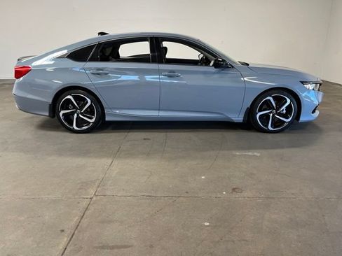 Used 2022 Honda Accord Sport Special Edition image 2