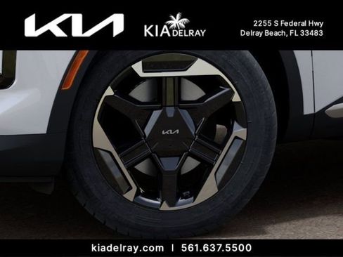 New 2026 Kia Sportage S AWD/4WD image 9