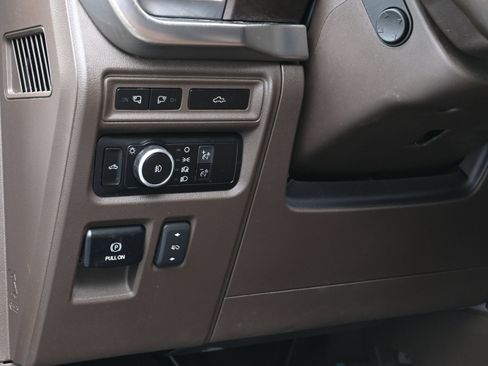 Used 2023 Ford F150 King Ranch w/ Equipment Group 601A High AWD/4WD image 23