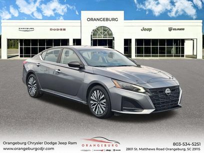 Used 2024 Nissan Altima 2.5 SV