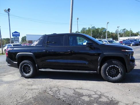 New 2026 Chevrolet Silverado EV Trail Boss w/ Plus Package image 2