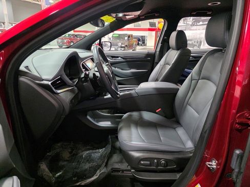 Certified 2023 Buick Enclave Essence image 14