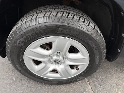 Used 2012 Toyota RAV4 4WD w/ Value Pkg image 88