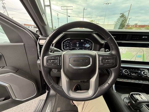 Used 2022 GMC Sierra 1500 Denali AWD/4WD image 37