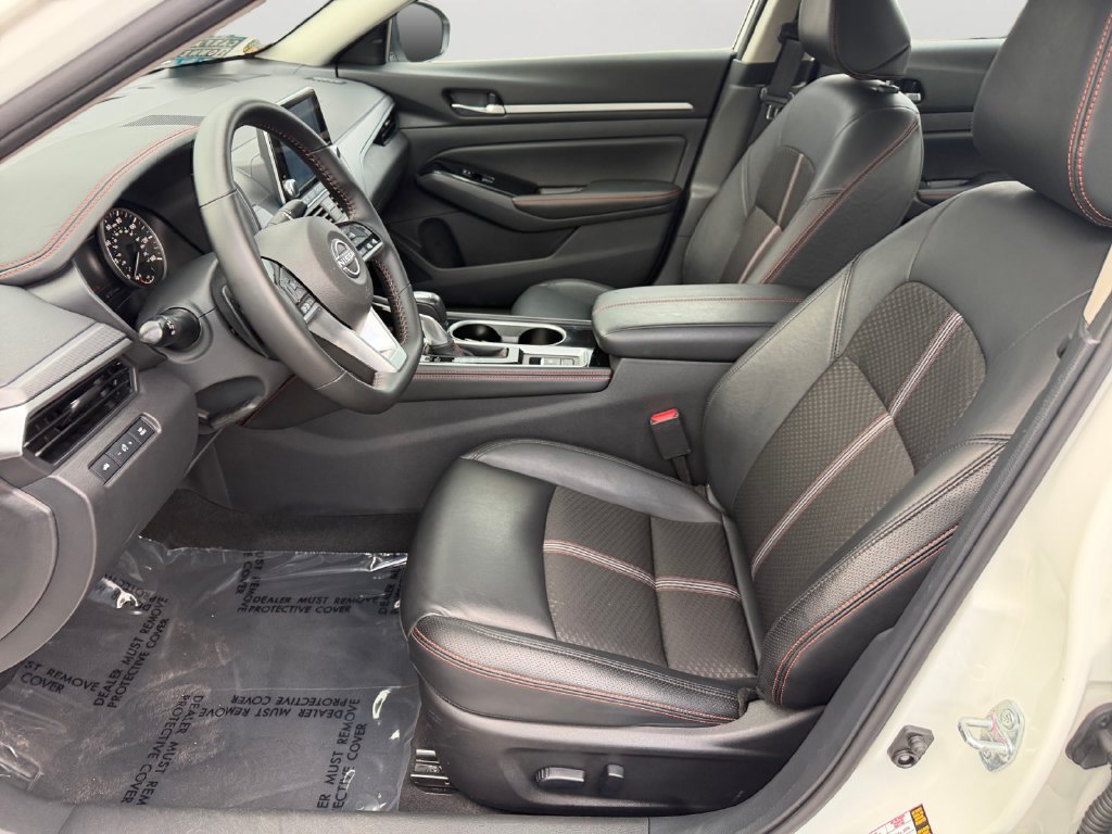 Used 2025 Nissan Altima 2.5 SR AWD/4WD image 24