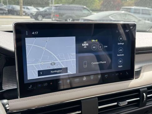 Used 2023 Lincoln Corsair AWD image 23