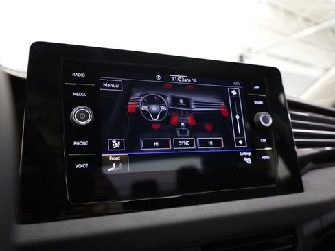 New 2026 Volkswagen Jetta SE FWD image 18