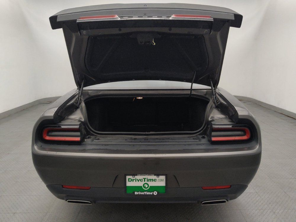 Used 2019 Dodge Challenger SXT w/ Blacktop Package RWD image 29
