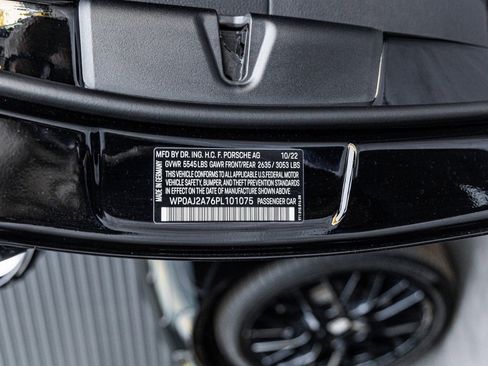 Certified 2023 Porsche Panamera image 35