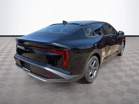 New 2026 Kia K4 FWD image 7