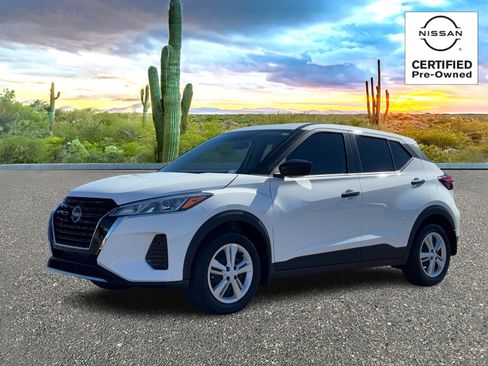 Certified 2025 Nissan Kicks Play S image 2