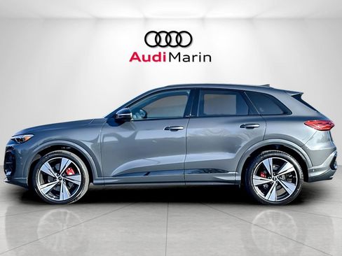 New 2025 Audi SQ5 Premium Plus image 2