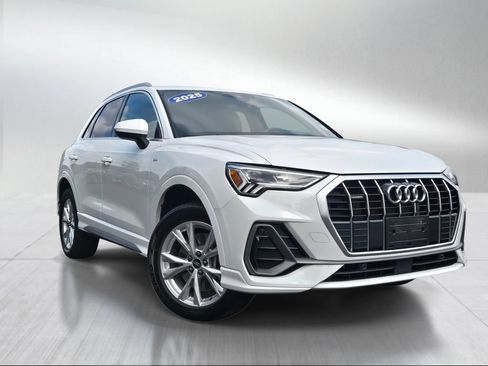 Used 2025 Audi Q3 2.0T Premium AWD/4WD image 1