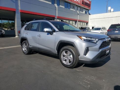 New 2025 Toyota RAV4 LE image 10