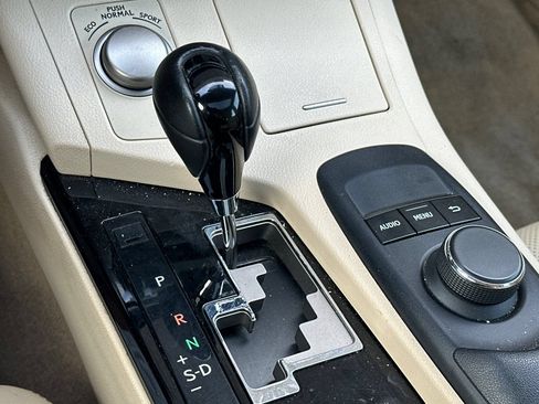 Used 2015 Lexus ES 350 w/ Premium Package FWD image 19