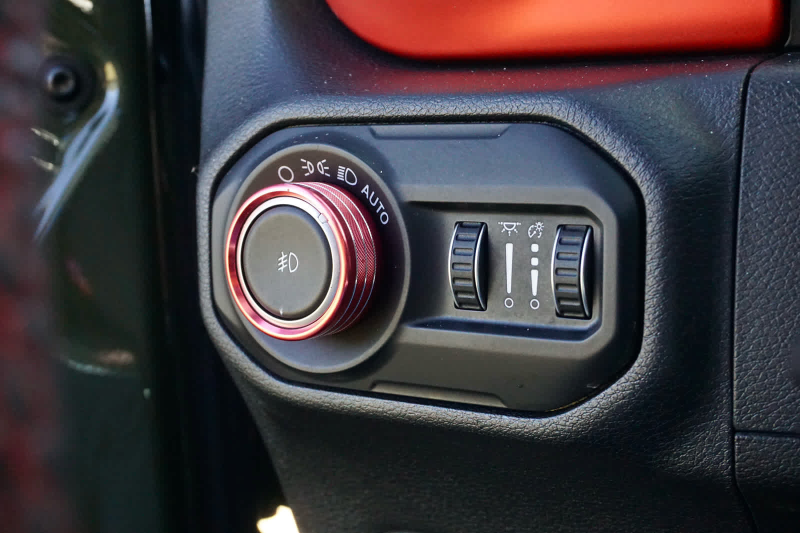 Used 2020 Jeep Wrangler Unlimited Rubicon AWD/4WD image 26