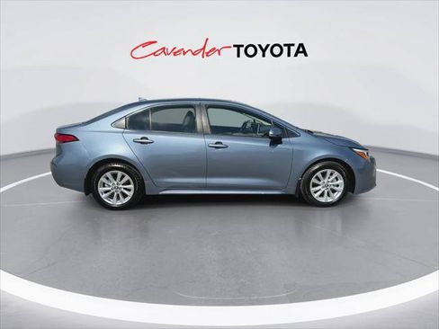 Certified 2023 Toyota Corolla XLE FWD image 9