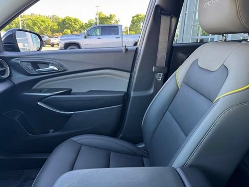 Certified 2024 Chevrolet Trax ACTIV w/ Driver Confidence Package FWD image 19