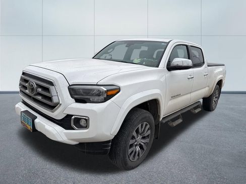 Used 2021 Toyota Tacoma Limited image 5