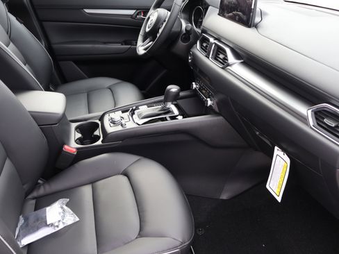 New 2025 MAZDA CX-5 AWD 2.5 S w/ Select Package image 11