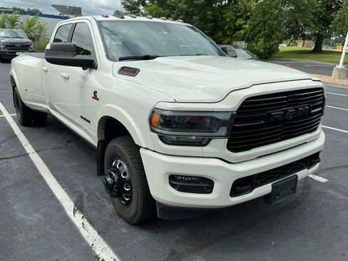 Used 2020 RAM 3500 Laramie AWD/4WD image 3