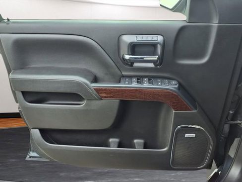 Used 2018 GMC Sierra 1500 SLT w/ SLT Premium Package AWD/4WD image 15