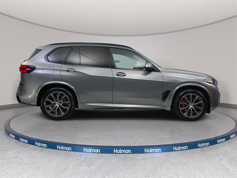New 2026 BMW X5 xDrive50e w/ M Sport Package image 4