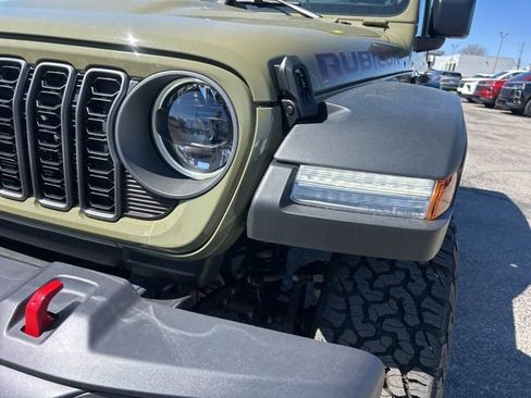 Used 2026 Jeep Wrangler Rubicon image 9