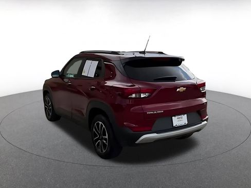 Used 2025 Chevrolet TrailBlazer LT image 11