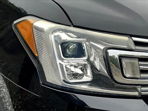 Used 2019 Ford Expedition XLT w/ Equipment Group 202A image 26