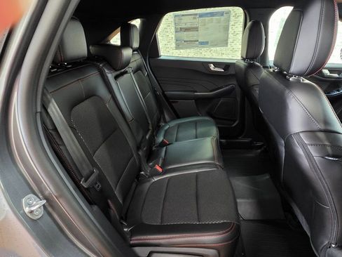 New 2026 Ford Escape ST-Line w/ Tech Pack #1 FWD image 17