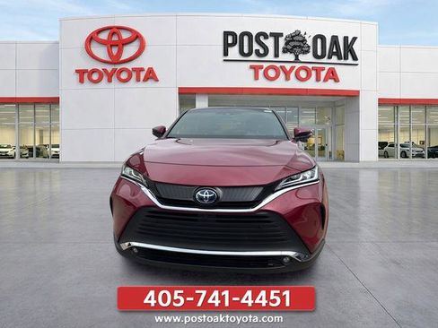 Used 2024 Toyota Venza Limited AWD/4WD image 3