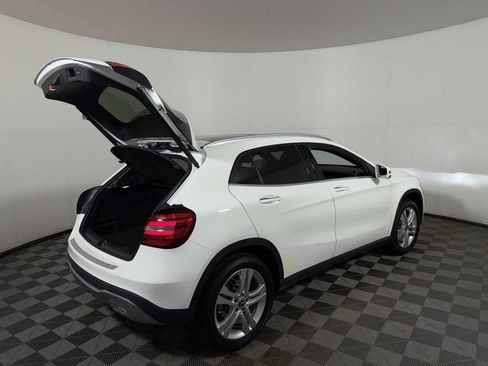 Used 2020 Mercedes-Benz GLA 250 4MATIC image 23