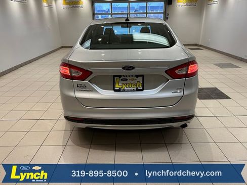 Used 2013 Ford Fusion SE image 18