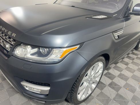 Used 2017 Land Rover Range Rover Sport HSE image 12