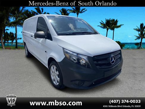 Used 2019 Mercedes-Benz Metris image 1