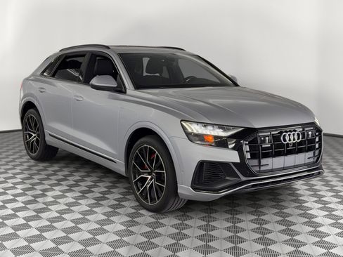 Used 2021 Audi Q8 Premium Plus AWD/4WD image 7