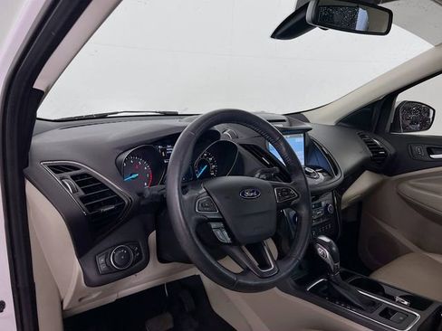 Used 2018 Ford Escape Titanium image 11