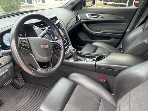 Used 2019 Cadillac CTS V w/ Luxury Package image 9