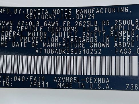 Certified 2025 Toyota Camry LE AWD/4WD image 28