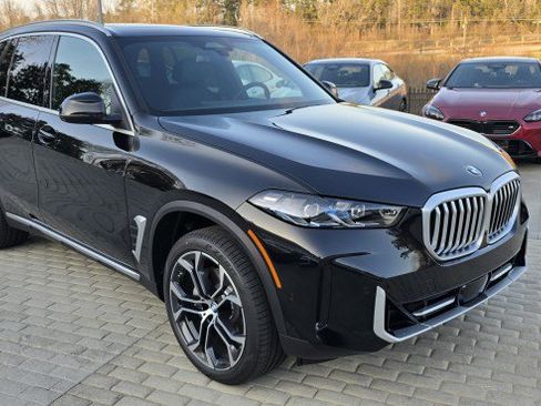 New 2026 BMW X5 sDrive40i RWD image 3
