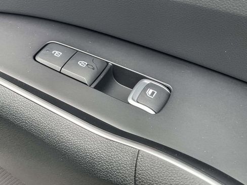 New 2026 Kia Sorento S image 18