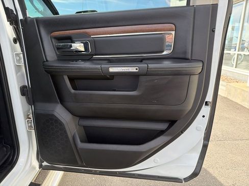 Used 2018 RAM 2500 Laramie image 33