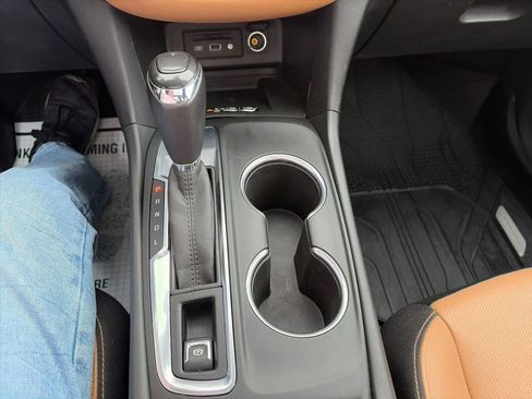 Used 2019 Chevrolet Equinox Premier FWD image 20
