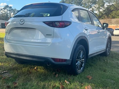 Used 2017 MAZDA CX-5 Sport image 3