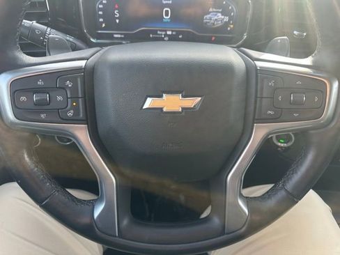 Used 2022 Chevrolet Silverado 1500 LTZ w/ Technology Package image 24