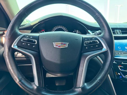 Used 2019 Cadillac XTS Luxury AWD/4WD image 18